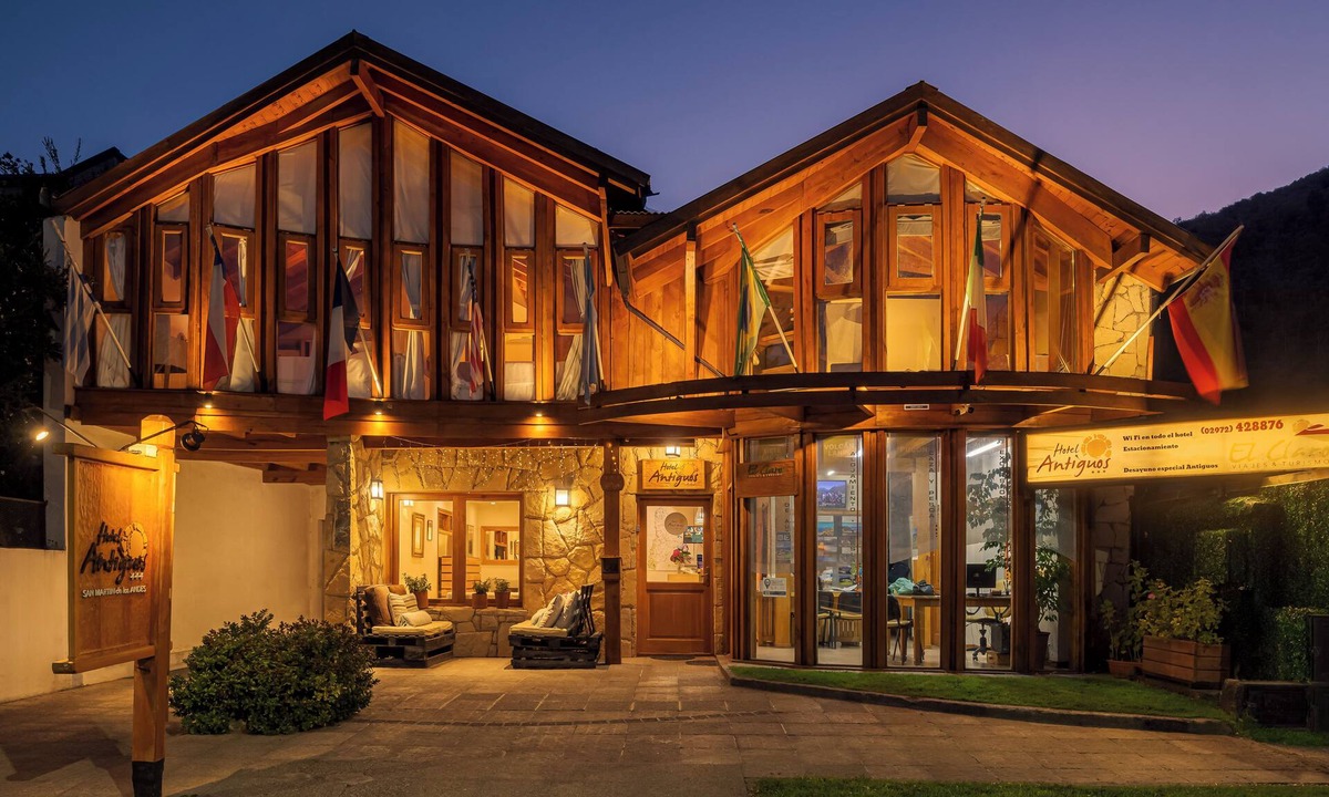 Lanin National Park Hotel | HOTEL ANTIGUOS