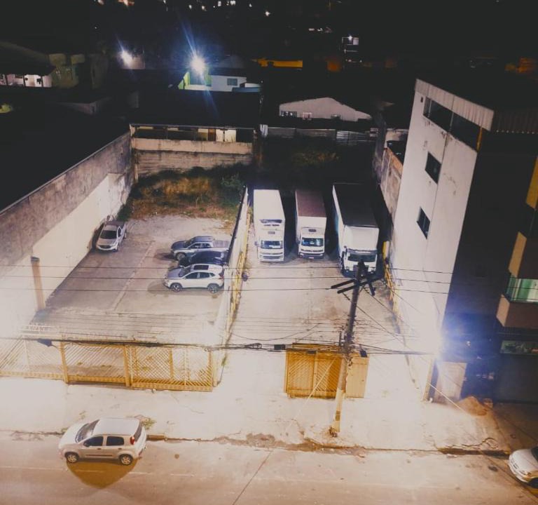 Inconfidentes Hotel | Hotel Gran Solar Com estacionamento para Caminhão com ponto de tomada para baú frigorífico