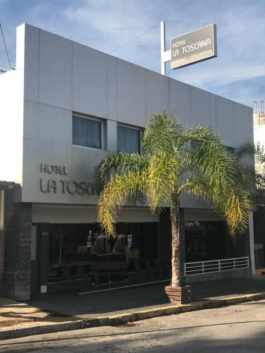 Villa Carlos Paz Hotel | Hotel La Toscana