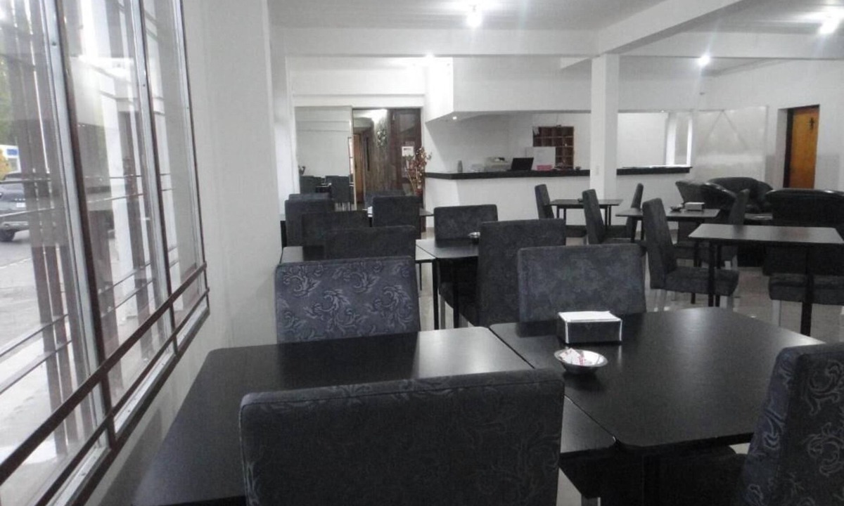 Los Antiguos Hotel | HOTEL LOS ANTIGUOS