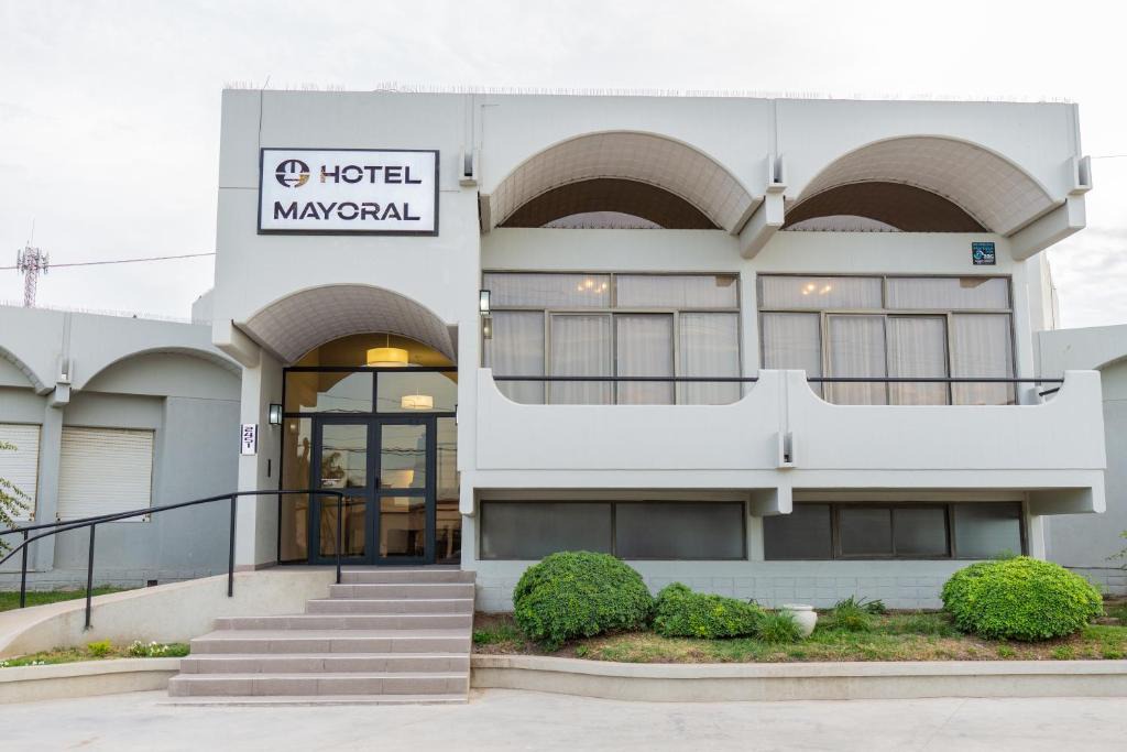 Roque Perez Hotel | Hotel Mayoral