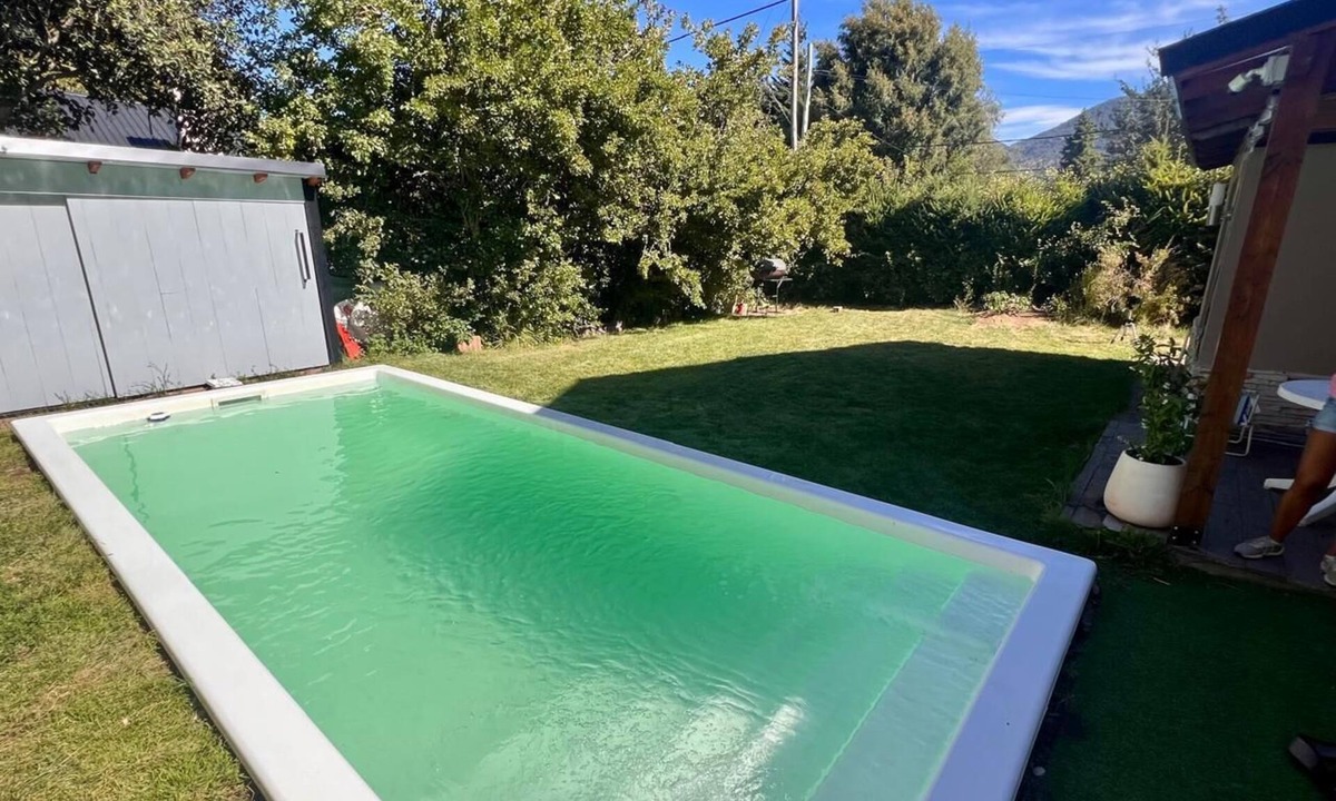 San Carlos de Bariloche House | House with heated pool/pool table and ping pong table