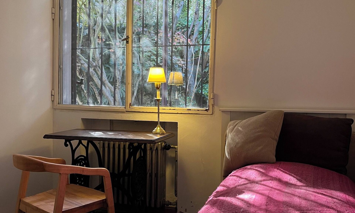 Olivos House | House, design, garden, for groups and families, near the river, 15 min from downtown.