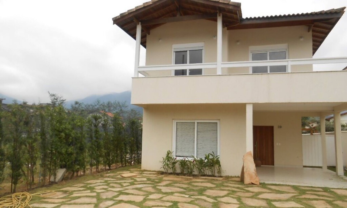 Maresias House | House in a gated community for seasonal rental.