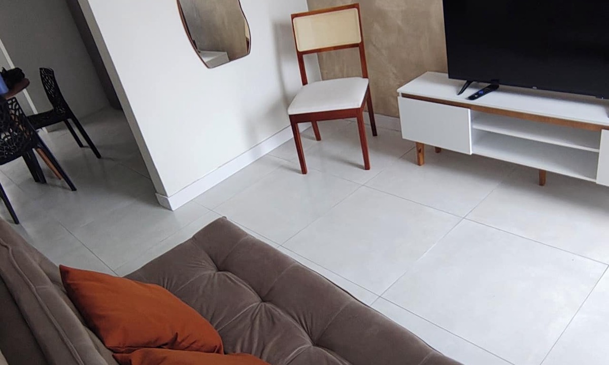 Atalaia Apartment | House in a residential area 150m from the beach.