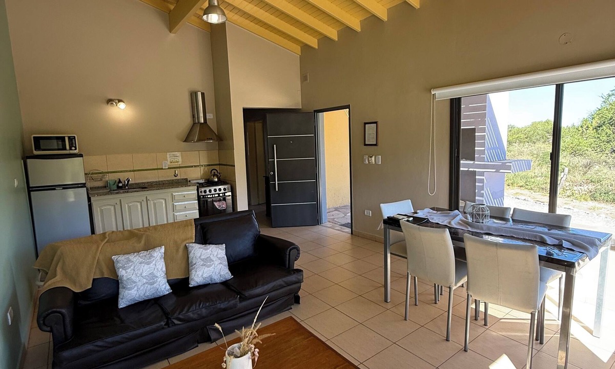 Merlo House | HOUSE IN LAS SIERRAS 2 bedrooms, parking, barbecue, swimming pool, park, games, pets allowed.
