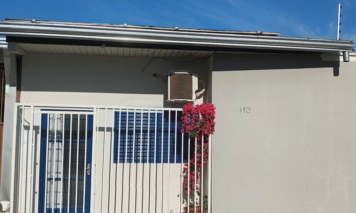 Dom Aquino House | House in the Central Region/6km from the airport/air conditioning