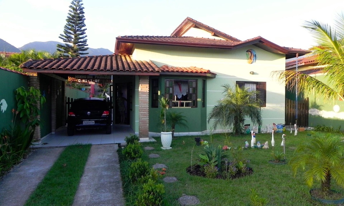 Morada da Praia House | House with pool, large backyard, lawn, beautiful mountain view. Wi-Fi