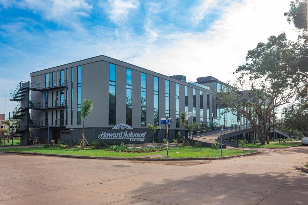 Resistencia Hotel | Howard Johnson Plaza La Ribera