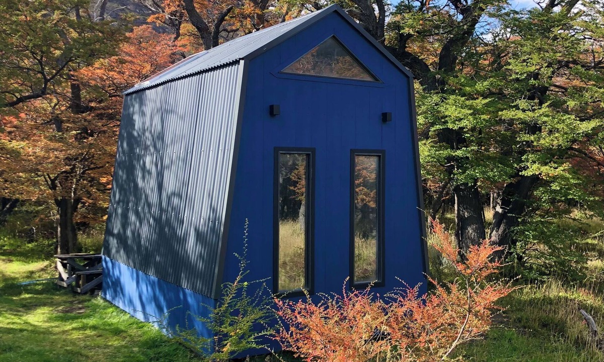 El Chalten Cabin | Incredible mini house (tiny house) at the foot of the mountain, ecologically sustainable