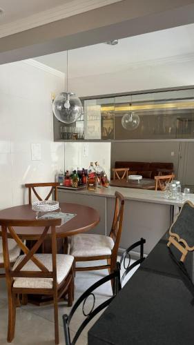 Ingleses Centro Apartment | Ingleses Norte Apartment 100 meters from the Beach