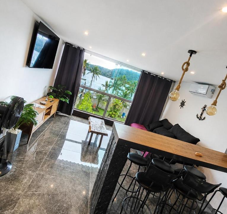 Mangaratiba Apartment | Jaguanum Island, Brisa Mar Apartment, Pitangueira Beach