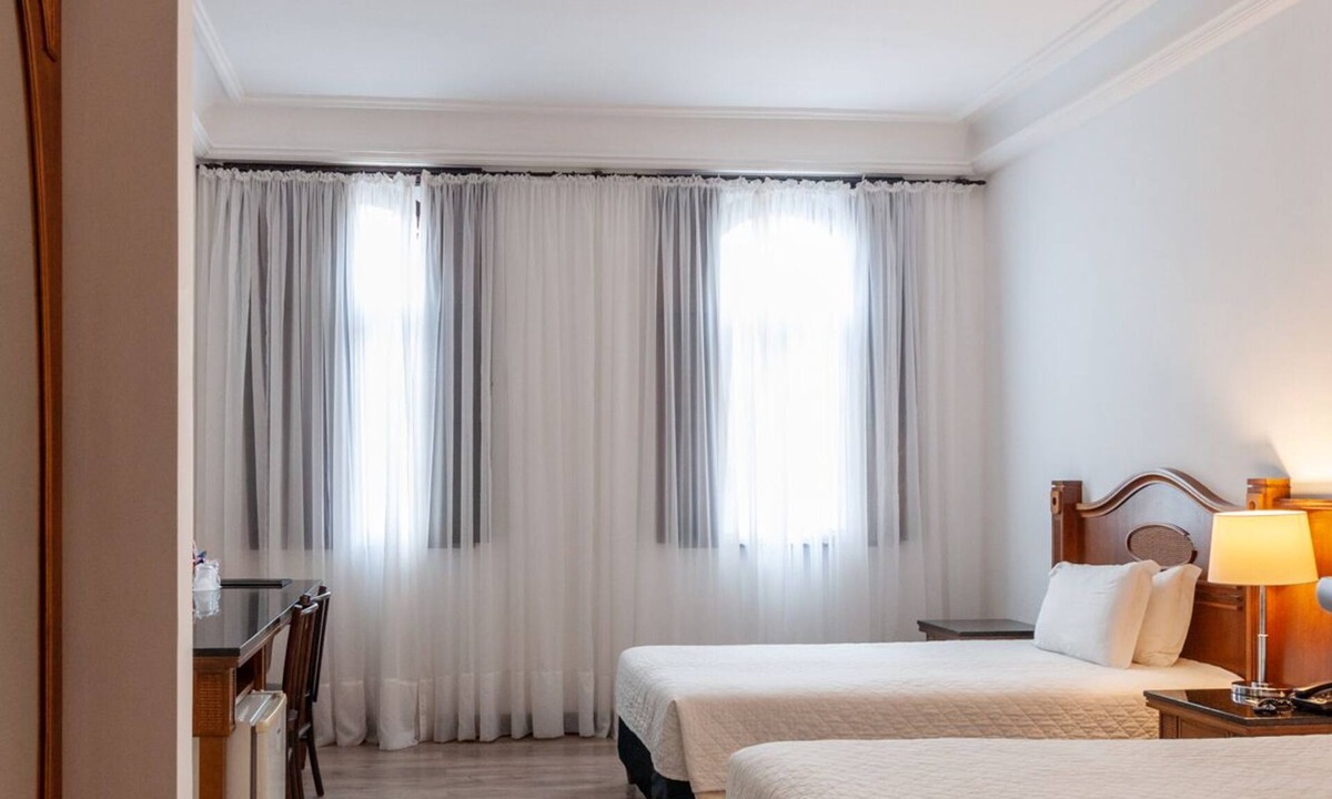 Matriz Hotel | Johnscher by SJ - San Juan Curitiba