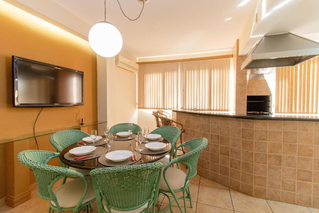 Centro Apartment | JSE31 - 4 DR climatizados, Churrasq, Calçadão