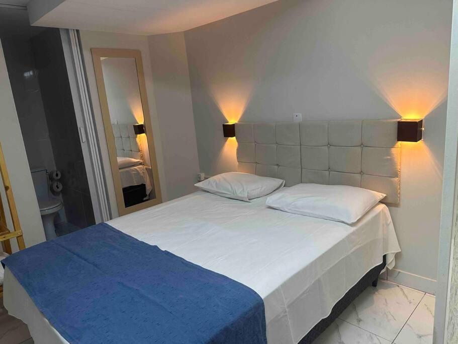 Vila Regina Apartment | kitnet 13 central com ar tv smart completa
