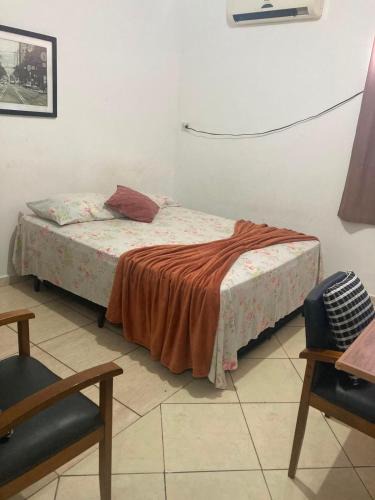 Ourinhos Apartment | kitnet26 with air conditioning and parking, well located