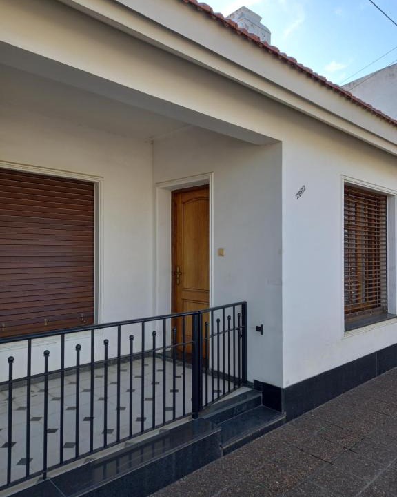 San Justo House | La casa de la abuela