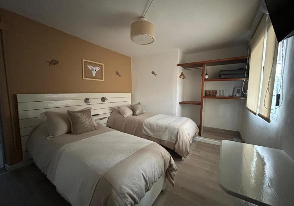 Puerto Piramides Hotel | La Casa de La Tía Alicia