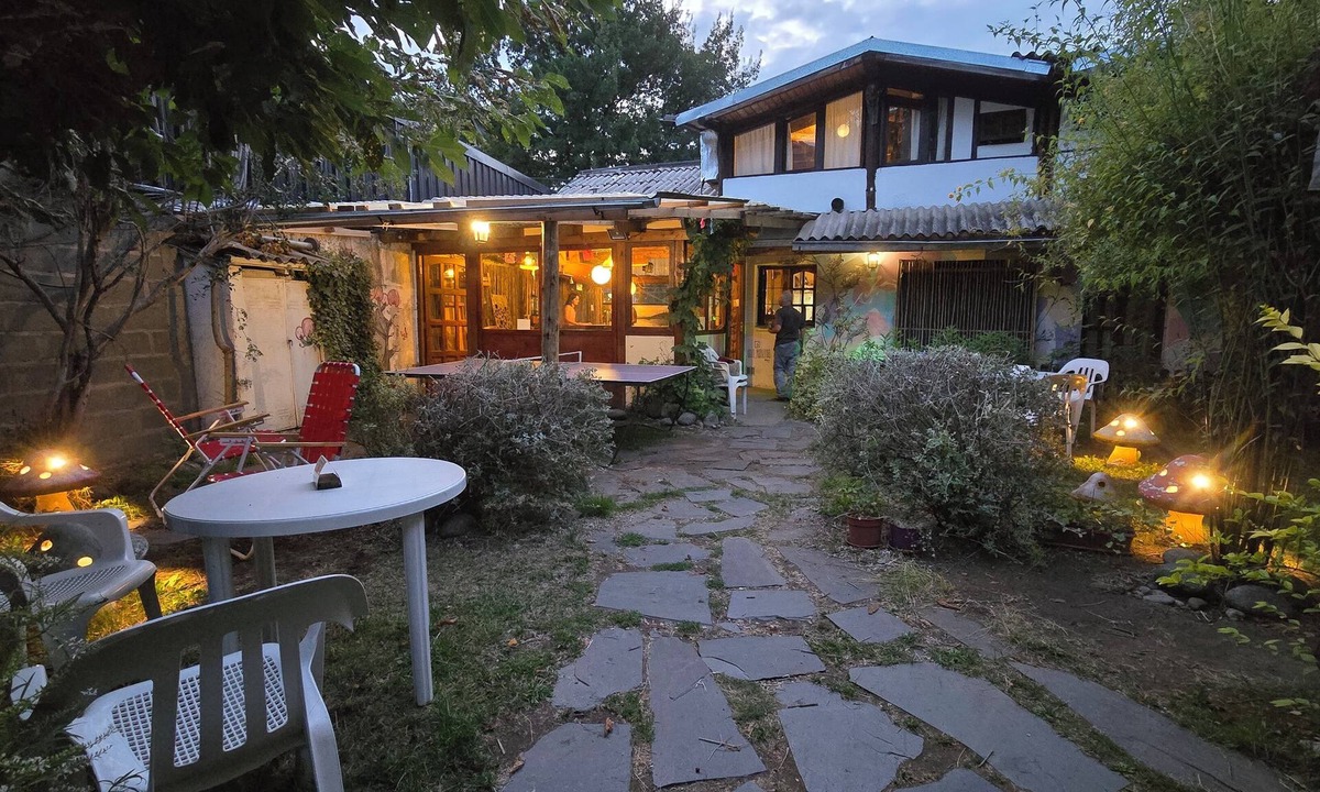 El Bolson Hostel | La Casa del Arbol