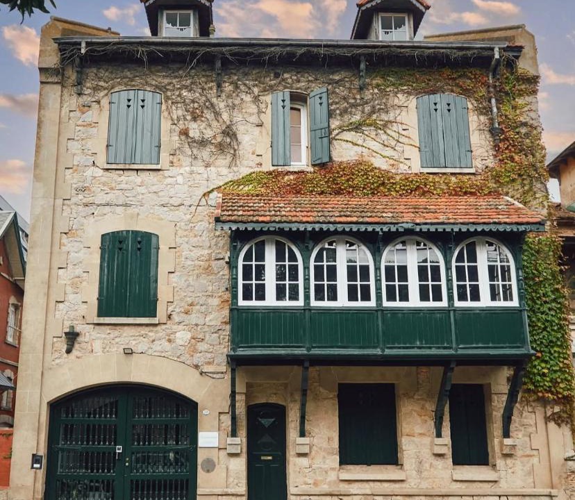 La Perla Hotel | La Casa del Balcón