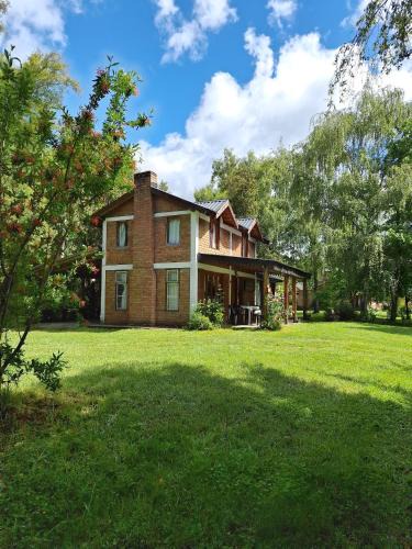 Lago Puelo House | La Cueva del Piche