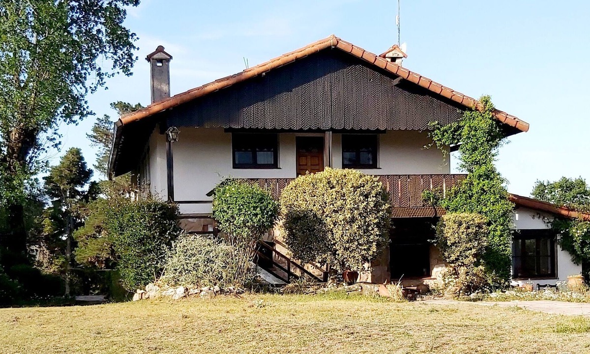 Villa Berna Hotel | La Domanda