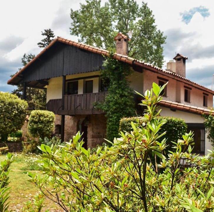 Villa Berna Hotel | La Domanda Hostería