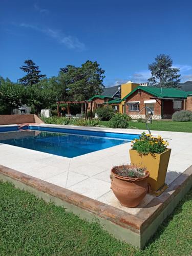 Huerta Grande Ski Chalet | La Estrella 3