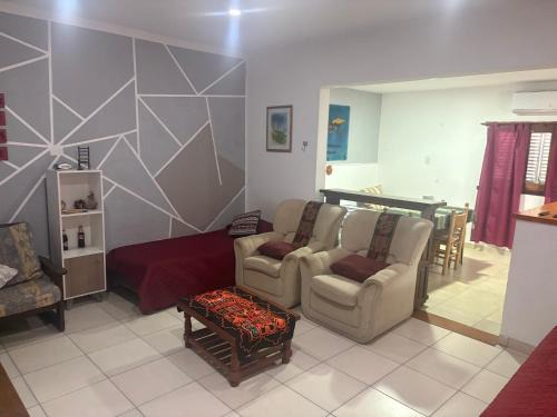 San Pedro Apartment | La Violeta Due, casa con jardín y cochera