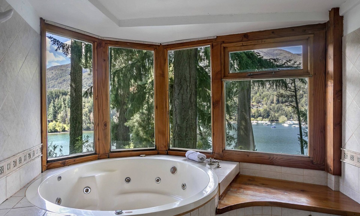 Puerto Manzano Cabin | Le Pommier 3 | Cabañas frente al Lago y con Pileta Climatizada