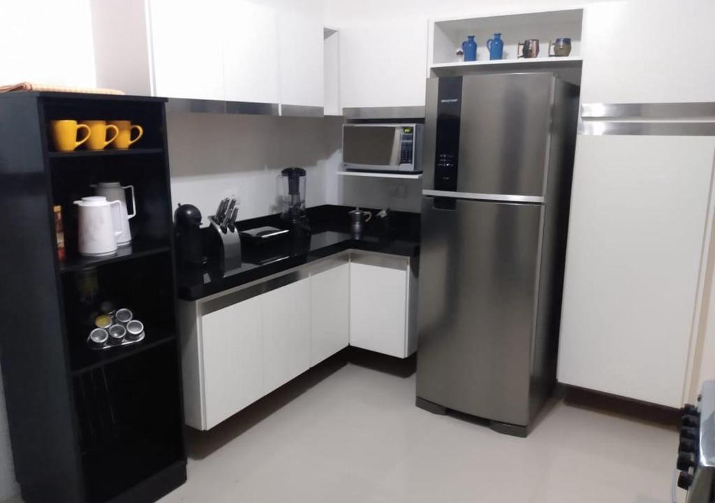 Morro do Maluf Apartment | Lindo apartamento frente mar, Guarujá