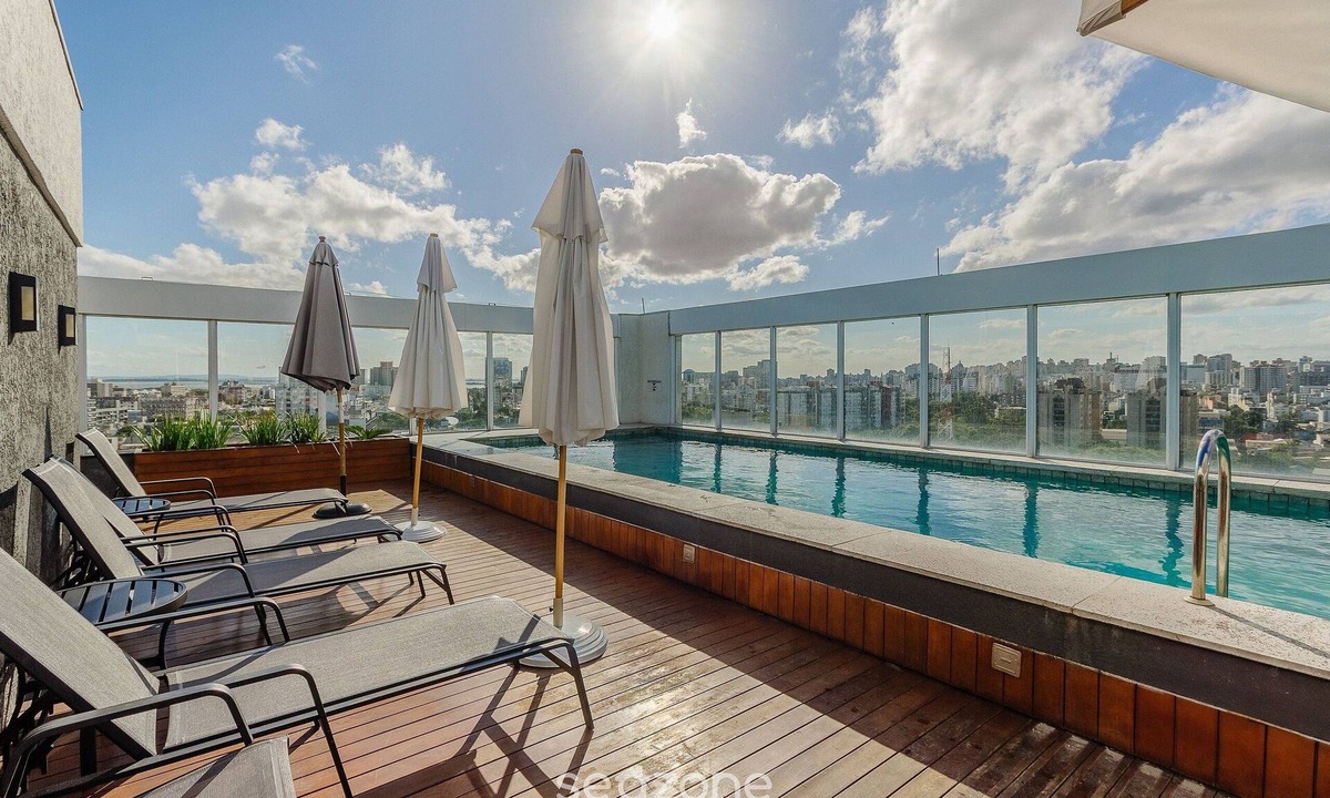 Azenha Apartment | Lindo Apto em Cond. c/Piscina e Garagem RPF0605