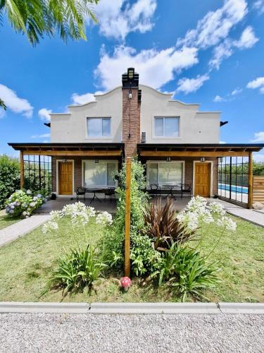 Villa La Arcadia Apartment | Lirios del Cerro