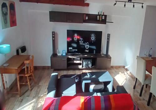 San Isidro Apartment | Loft San Isidro Hipodromo Area Hospital Central