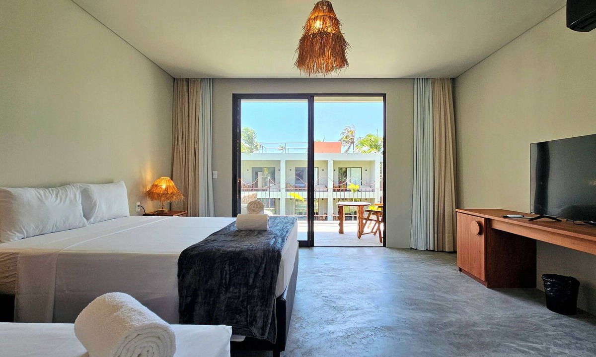 Guajiru Hotel | Luau Hotel