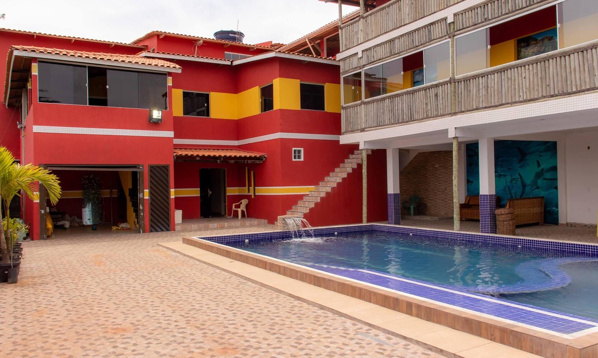 Jaguaripe House | Luxury guesthouse and 2 vacation homes, 30 meters from the sea, Wi-Fi, air conditioning.