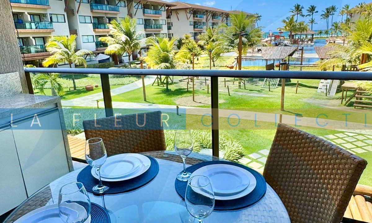 Centro Apartment | Luxury Pool View at La Fleur Polynesia