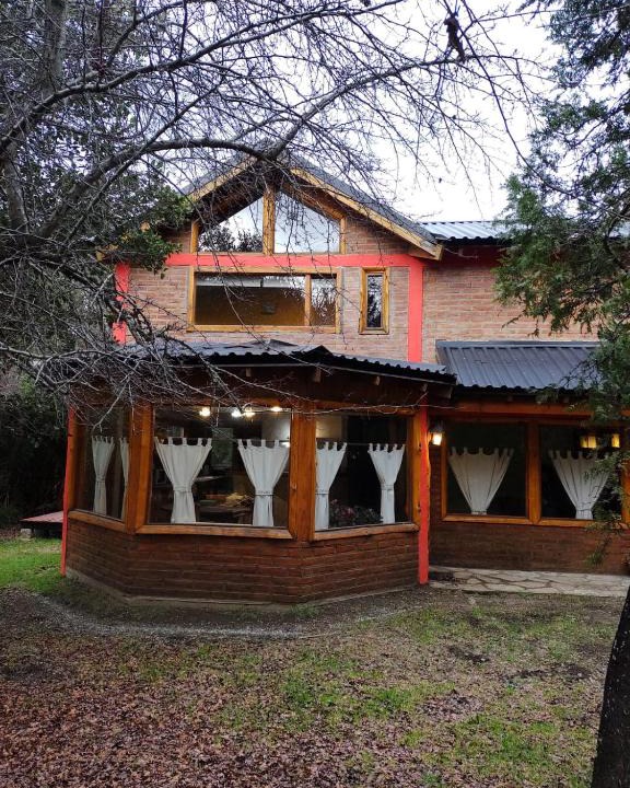 Villa Los Coihues House | Maitenkarú