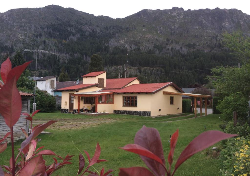 Lago Puelo House | "Mia Chinita"