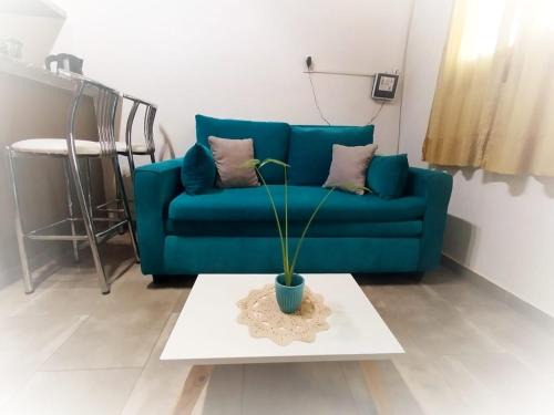 Castelar Apartment | Minicasa moderna