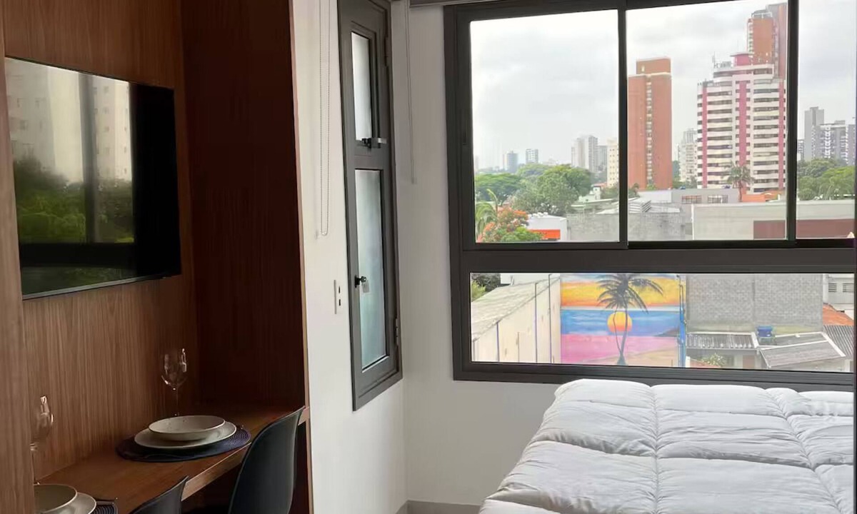 Campo Belo Apartment | Modern studio in Campo Belo, near Congonhas Airport.