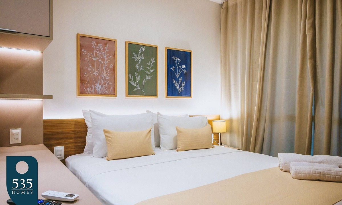 Caminho das Arvores Apartment | Modern Studio near Shopping da Bahia