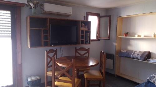 Tandil House | Monoambiente Dique Pet Friendly