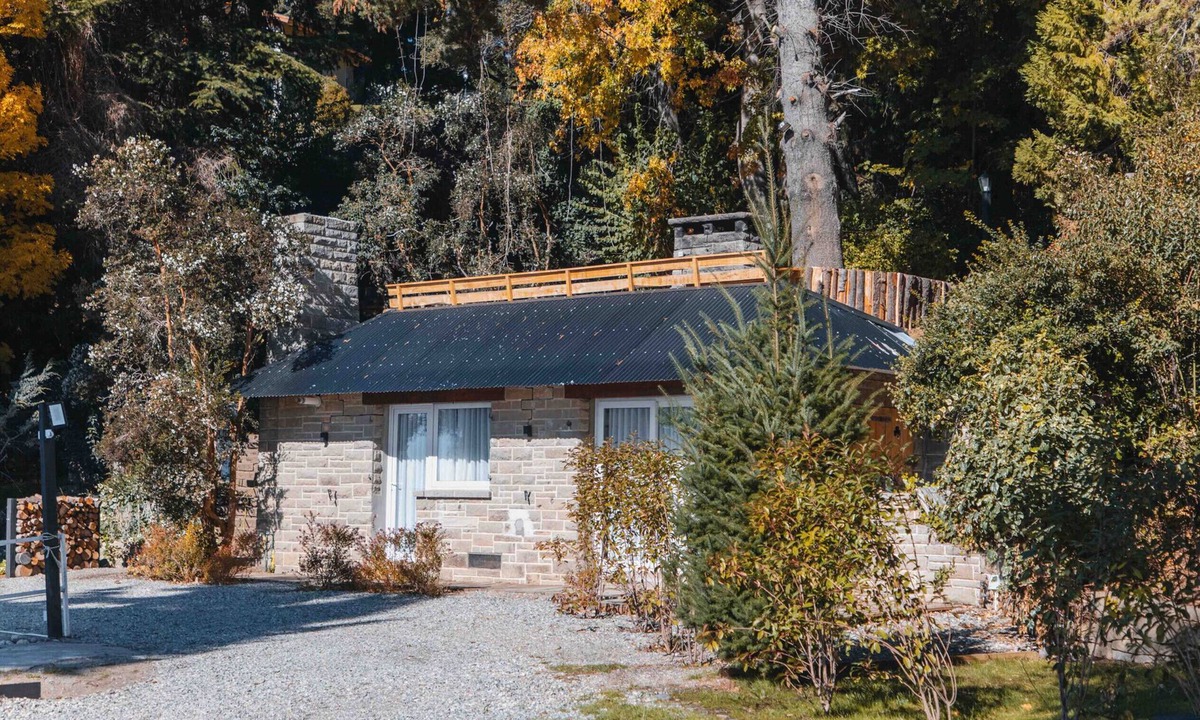 San Carlos de Bariloche Ski Chalet | Nautical House in Bariloche: on the shores of Lake Nahuel Huapi