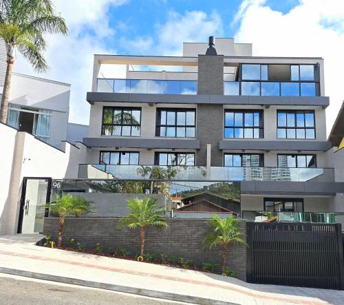 Praia dos Amores Apartment | New Penthouse with Private Pool Praia Brava 3 Bedrooms –Brava Bells