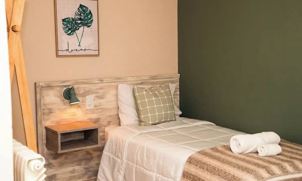 Avenue del Libertador Apartment | Oliva VIII