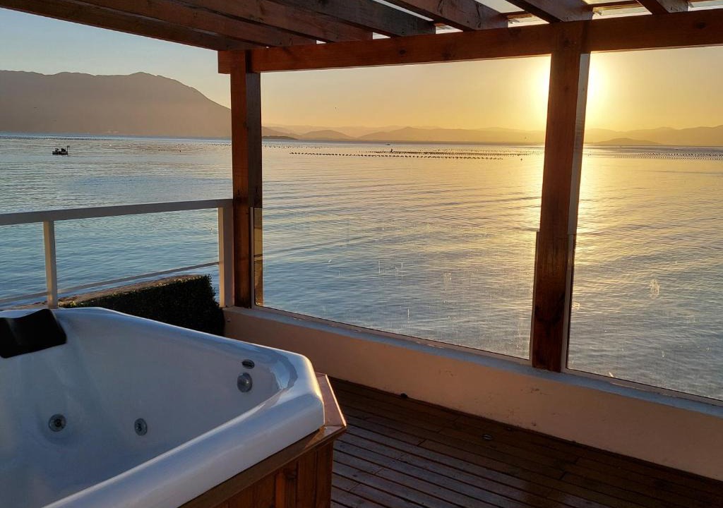 Ribeirao da Ilha House | Paraiso Ribeirão da Ilha Jacuzzi por do sol