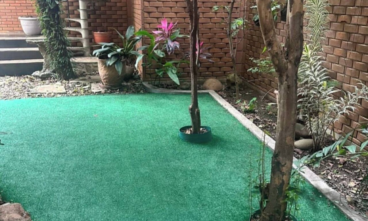Zona Leste House | Party space (day use)
