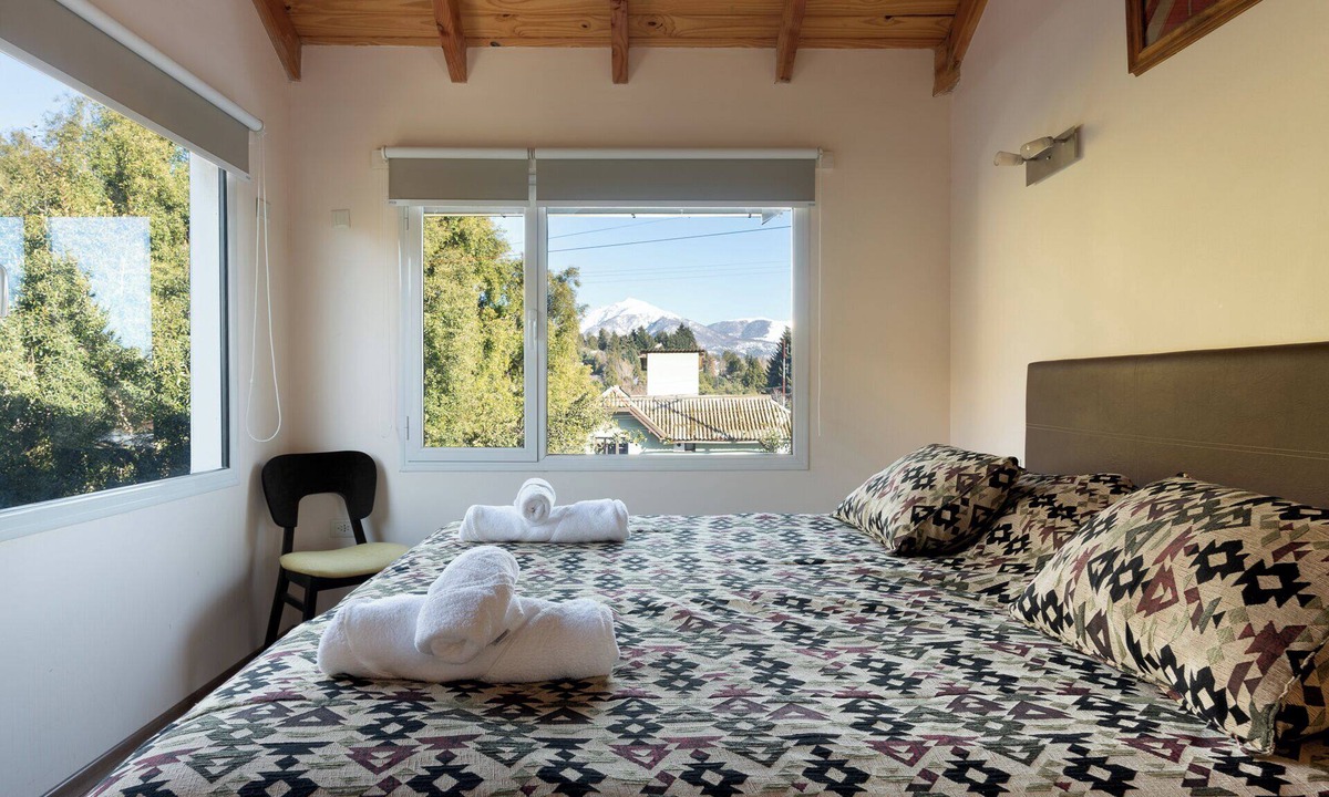 Playa Bonita Apartment | Patagonian Apartments – Beautiful Residence with Mountain View