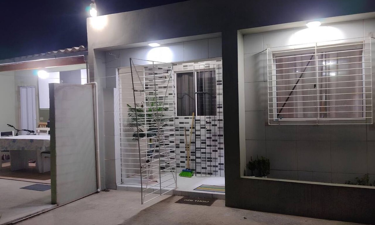 Bezerros House | Peaceful house with 3 bedrooms, reading room and gourmet area in Bezerros, Pernambuco, Brazil.